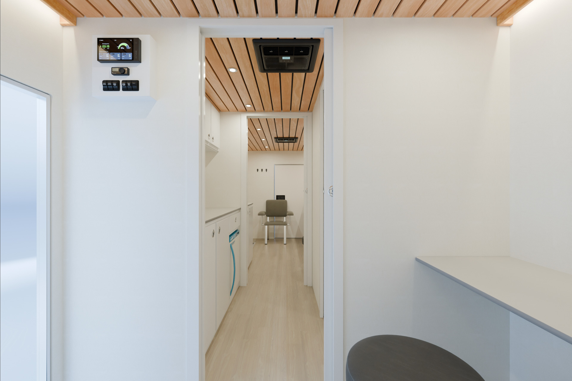 003.interior.exam1.center 001