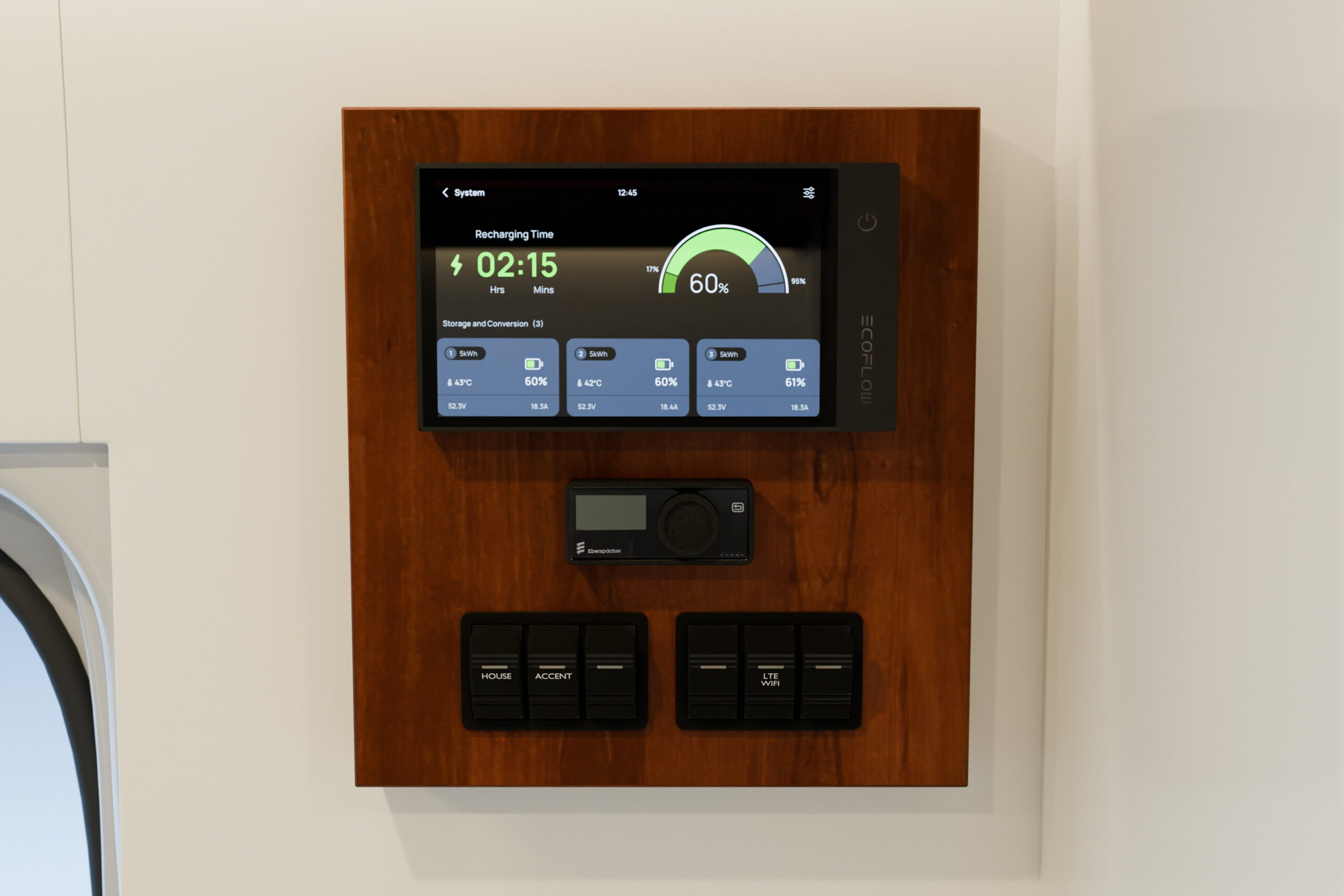 004.interior.controlpanel 002