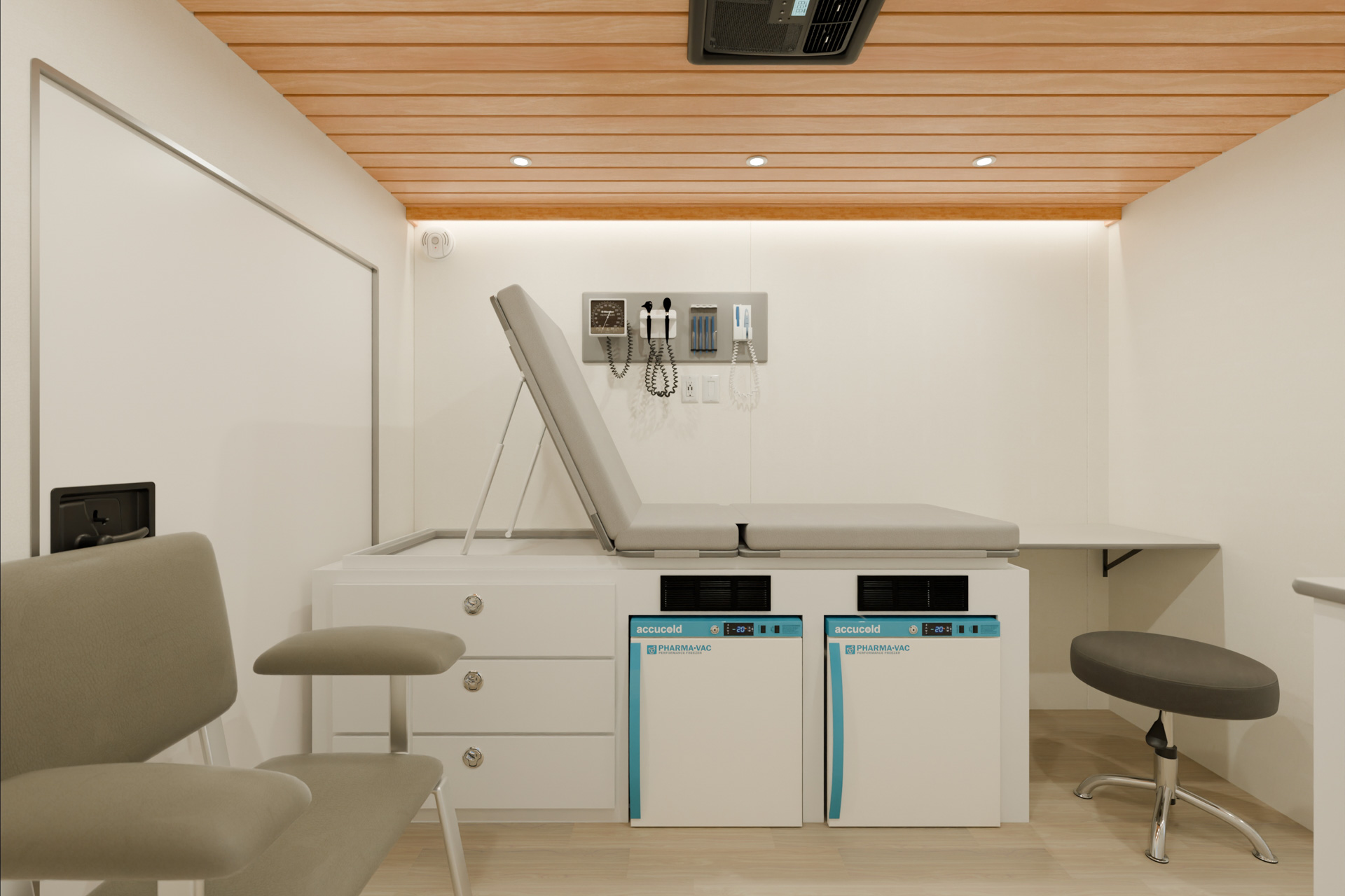 010.interior.mid.driverwall 003