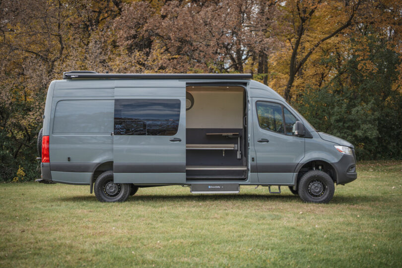 Mobile Health Clinic Van - Mobile Medical Unit